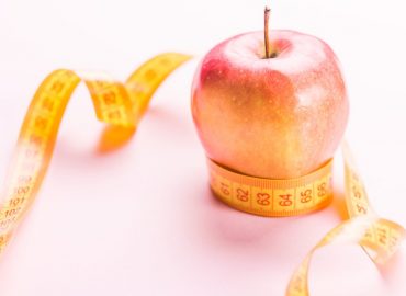 I 5 consigli del nutrizionista per perdere peso con una dieta equilibrata