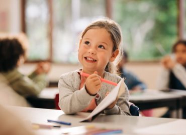 Autostima nei bambini: come migliorarla senza pressioni