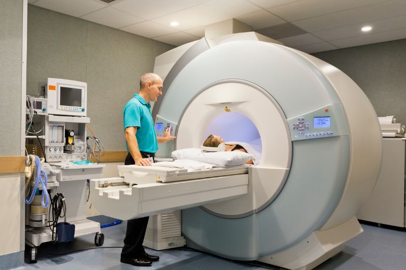 Uro TAC: a cosa serve, come si svolge e come prepararsi all’esame