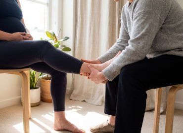 Circolazione in gravidanza: perché gambe e vene cambiano durante i nove mesi