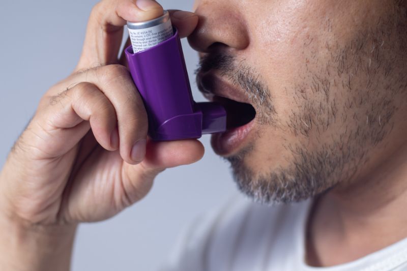 Broncospasmo: cosa succede quando i bronchi si restringono improvvisamente